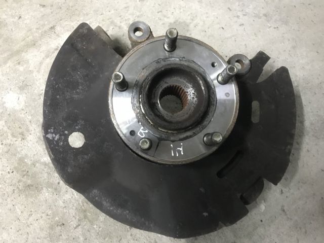 Цапфа передняя левая 517152P500 HYUNDAI
