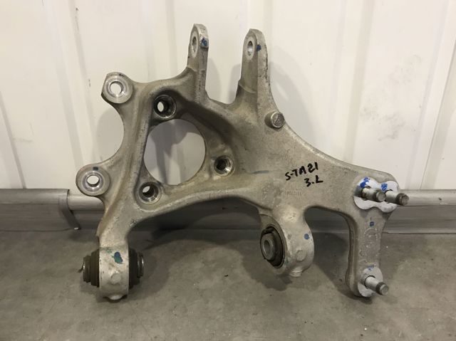 Кулак поворотный левый 52710L0500 HYUNDAI