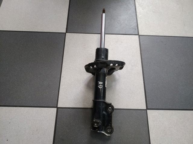 Стойка передняя правая 54661F3700 HYUNDAI