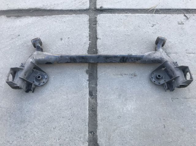 Подрамник задний 55100G7100 HYUNDAI