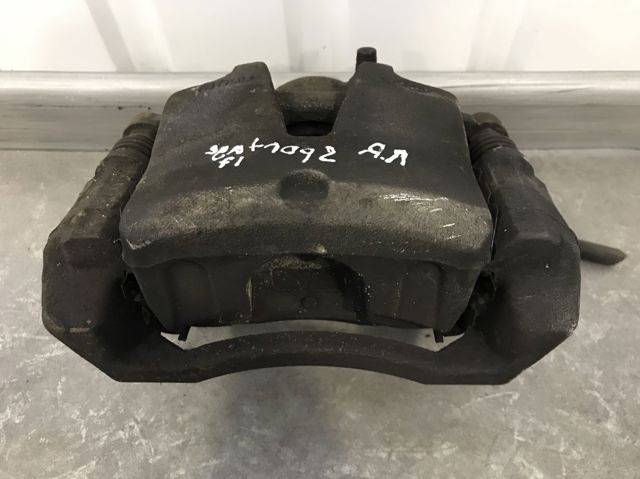 Суппорт тормозной, передний, левый 58110D7500 HYUNDAI