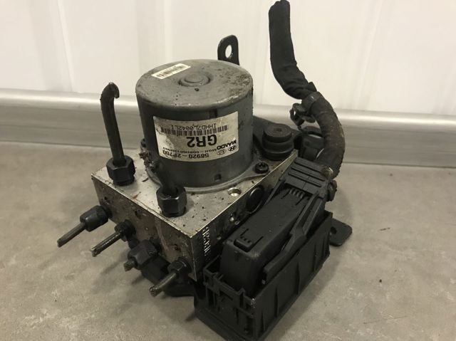 Блок ABS гидравлический 589202P700 HYUNDAI