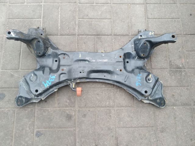 Подрамник передней подвески 624004C000 HYUNDAI