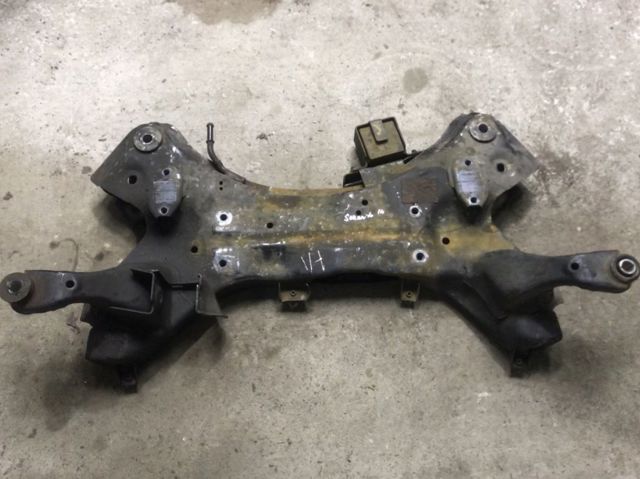 Балка передней подвески 624052P401 HYUNDAI