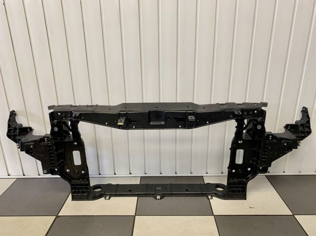 Монтажная панель крепления фар 64101J5000 HYUNDAI