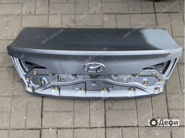HYUNDAI 69200C2010 Крышка багажника в наличии Ровно
