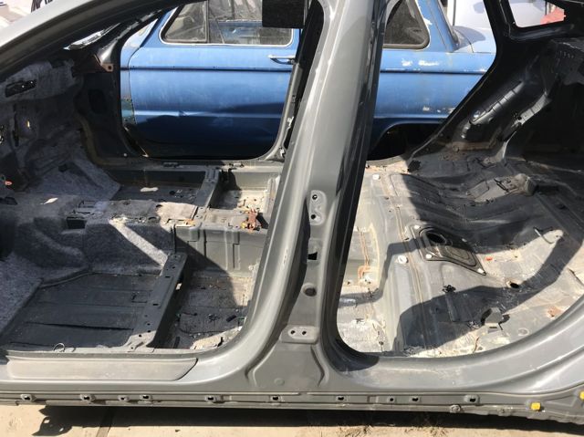 Проем передней левой двери 71110L0A00 HYUNDAI