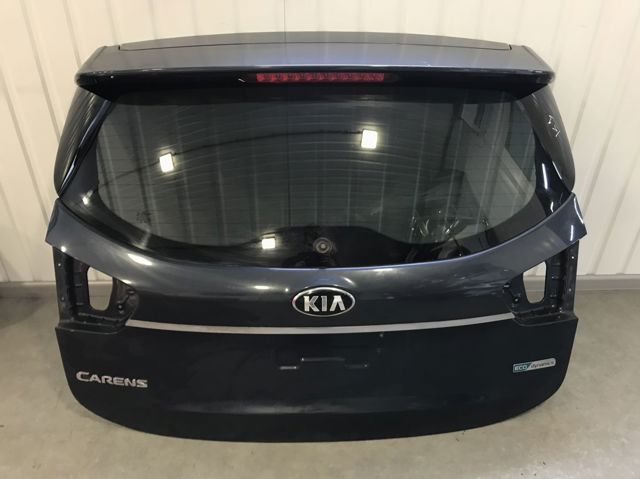 Задняя дверь 73700A4040 HYUNDAI