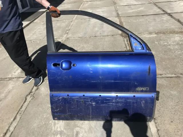 Пассажирская передняя дверь 760041F020 HYUNDAI