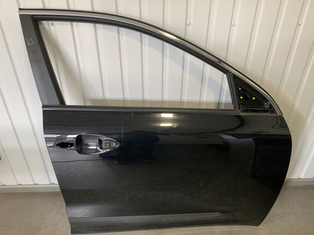 Пассажирская передняя дверь 76004G5000 HYUNDAI