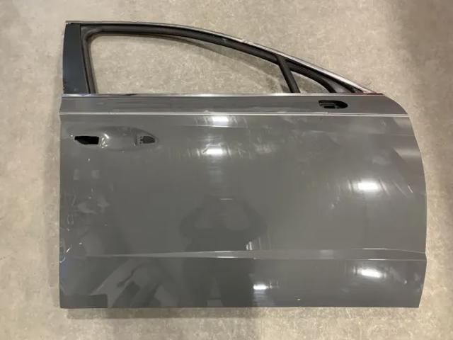 Пассажирская передняя дверь 76004L0000 HYUNDAI