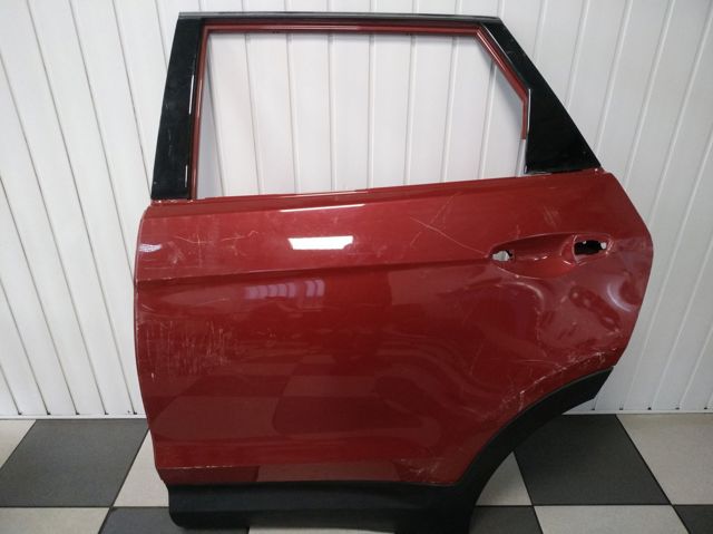 Задняя левая дверь 77003B8010 HYUNDAI
