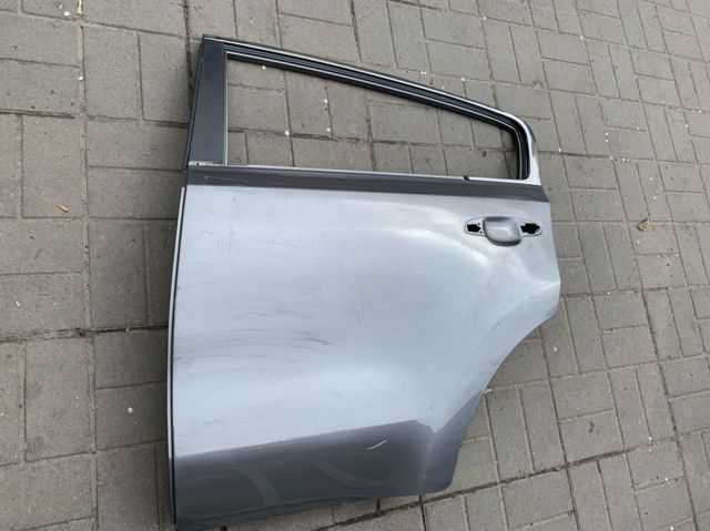 Задняя левая дверь 77003D9000 HYUNDAI