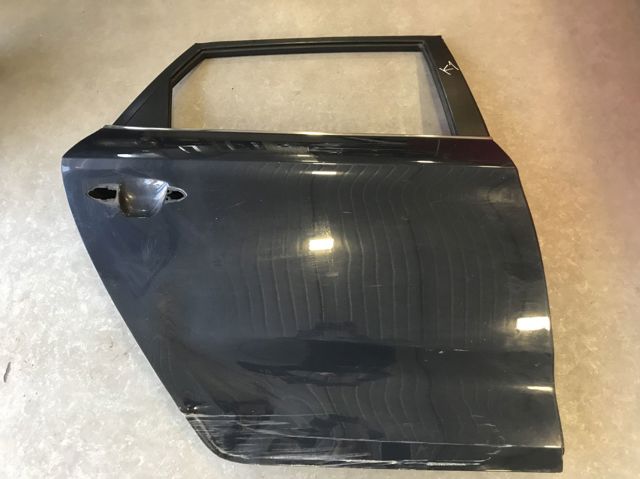 Задняя правая дверь 77004A4000 HYUNDAI