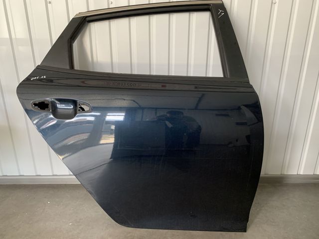 Дверь задняя в сборе 77004D4000 HYUNDAI