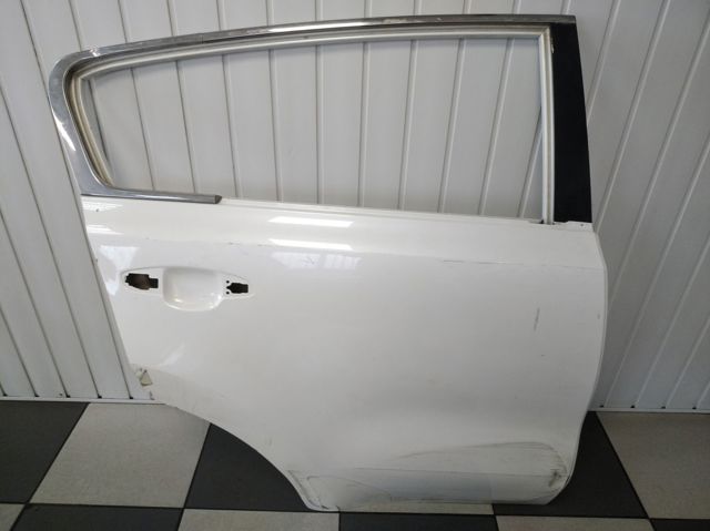 Задняя правая дверь 77004D9000 HYUNDAI