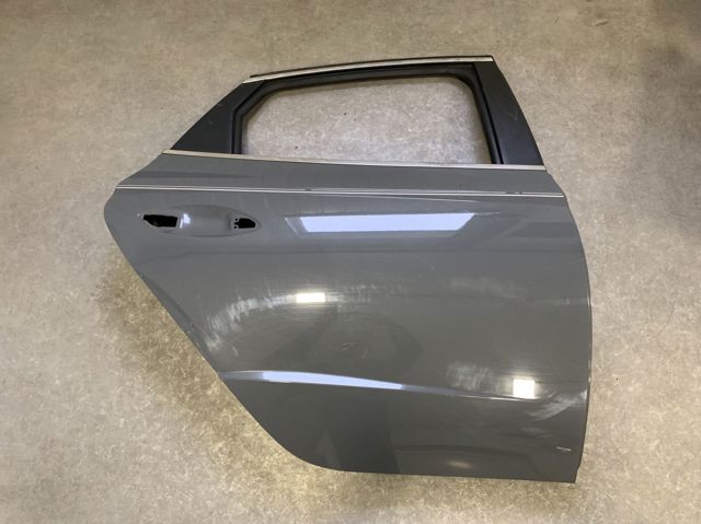 Задняя правая дверь 77004L0000 HYUNDAI