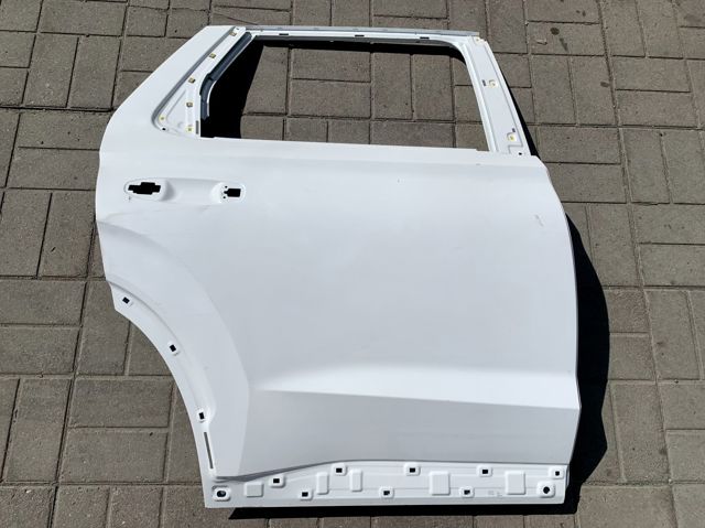 Дверь задняя, правая 77004S8000 HYUNDAI