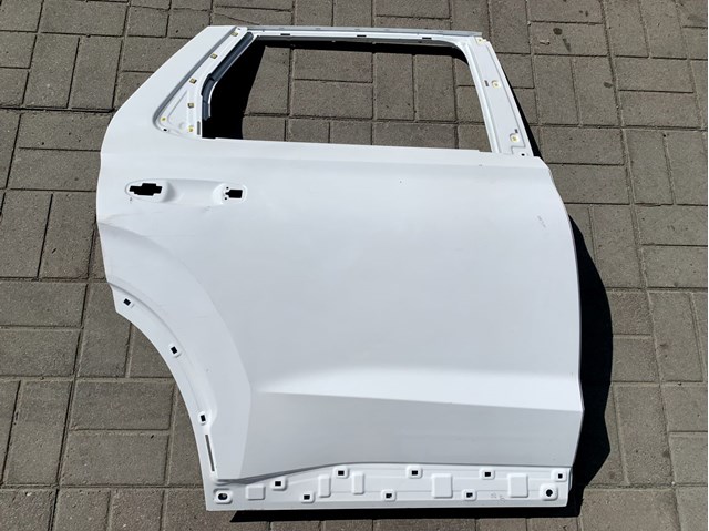 HYUNDAI 77004S8000 Дверь задняя правая в наличии Киев
