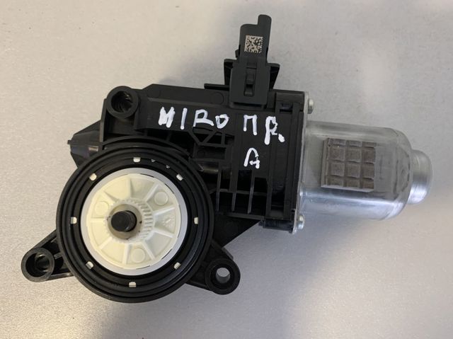 Мотор стеклоподъемника двери передней, правой 82460G5010 HYUNDAI