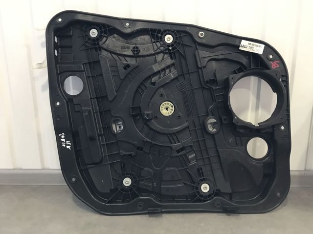 Стеклоподъемник передней левой двери 82471C5010 HYUNDAI