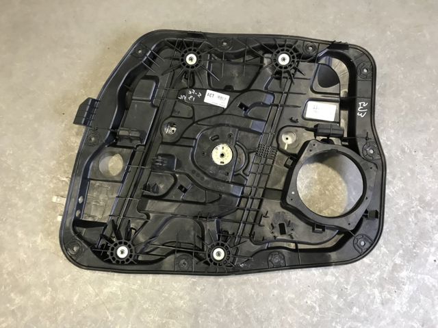 Механизм стеклоподъемника двери передней, правой 824812W010 HYUNDAI