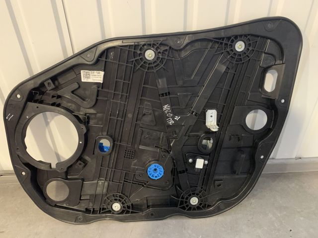 Стеклоподъемник передней правой двери 82481G5010 HYUNDAI