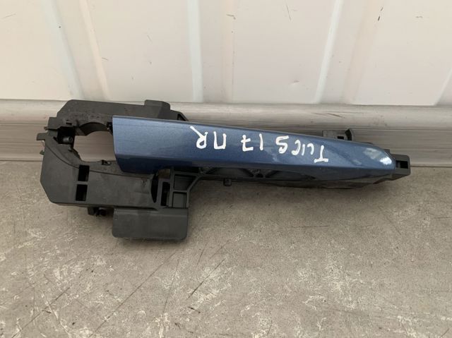 Ручка передней двери наружная, правая 82661D7000 HYUNDAI