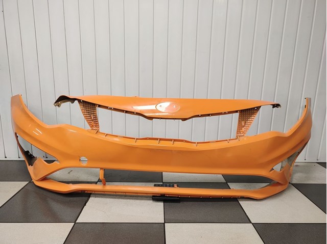 Бампер на авто 86511D4510 HYUNDAI