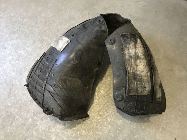 Подкрылок переднего крыла, правый 86812F1000 HYUNDAI