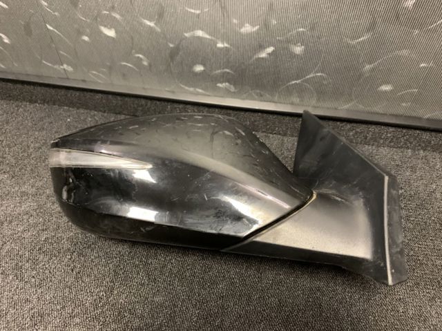 Наружное зеркало правое 876203S220 HYUNDAI