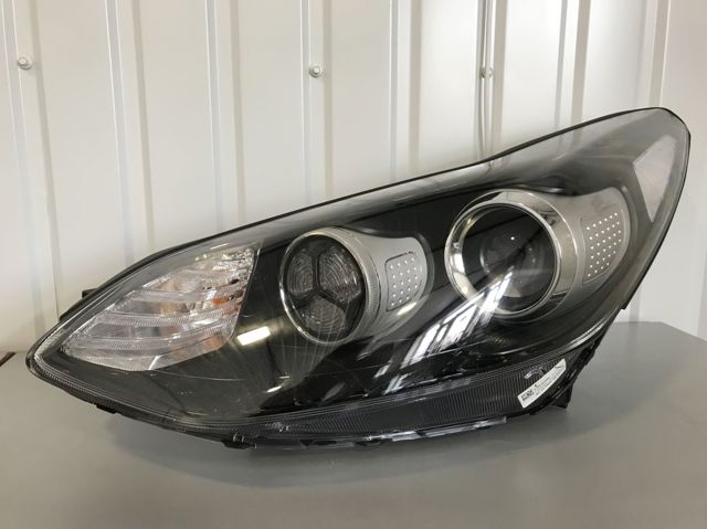 Фары 92101F1100 HYUNDAI