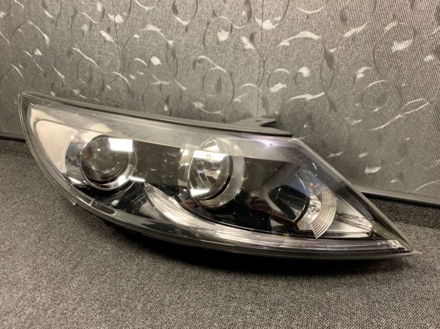 Основная фара - вставка 921023W001 HYUNDAI