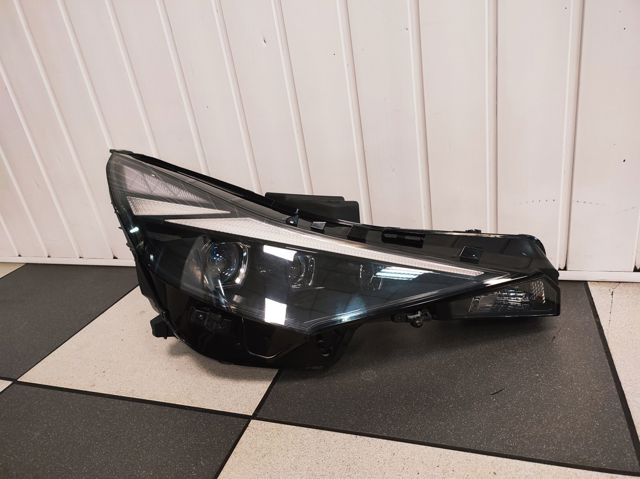 Фара комбинированная, передняя 92102AA200 HYUNDAI