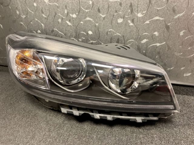 92102C5600 Фара правая купить Тернополь