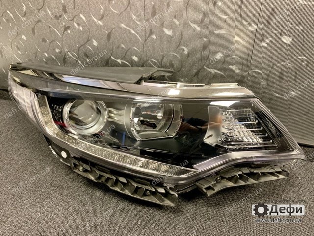 HYUNDAI 92102D4300 Фара правая в наличии Хмельницкий