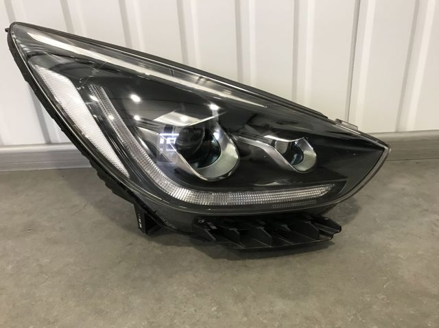 Фара комбинированная, передняя 92102G5200 HYUNDAI
