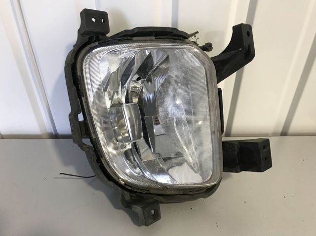 Туманка правая 92202A4020 HYUNDAI