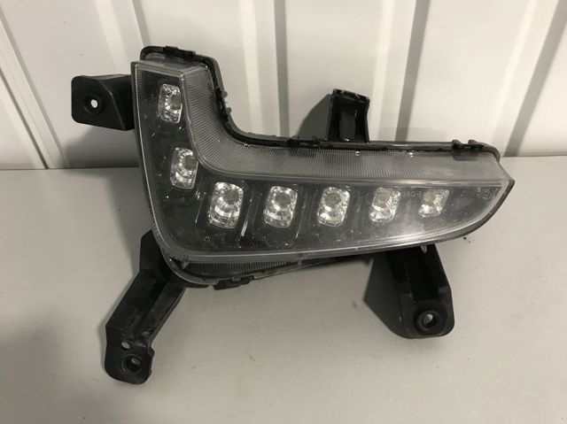 Правая противотуманная фара 92207G2000 HYUNDAI
