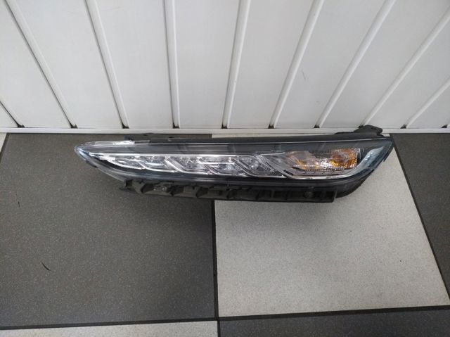 92207J9000 HYUNDAI Фара дневного света левая купить в Черновцы