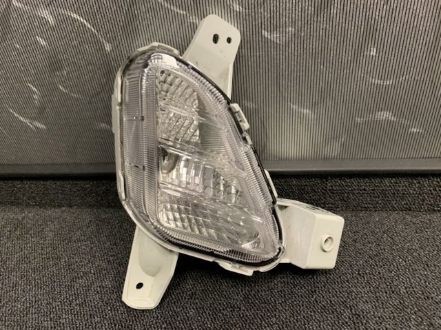 92208C1500 HYUNDAI Фара противотуманная правая купить в Одесса
