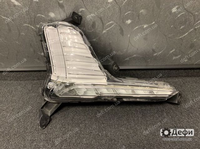92208C1700 HYUNDAI Фара противотуманная правая купить в Ужгород