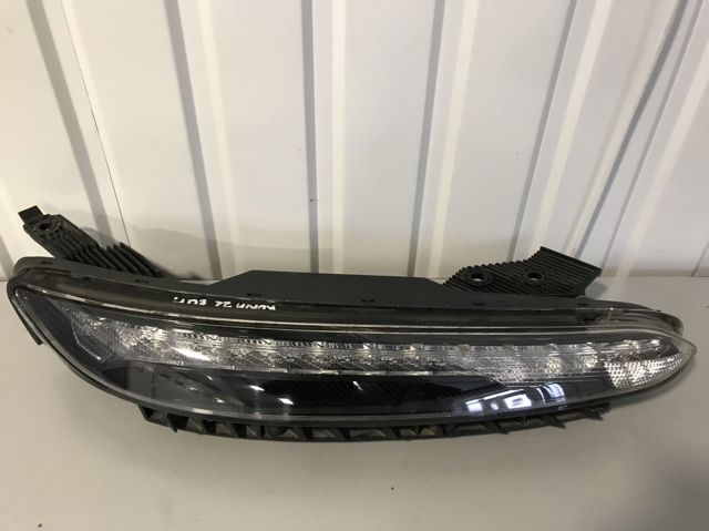 Ходовые огни, правый 92208J9500 HYUNDAI