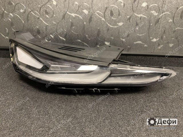 92208S1000 HYUNDAI Фара дневного света правая купить в Черкассы