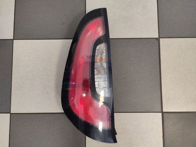 Задняя левая фара 92401B2010 HYUNDAI