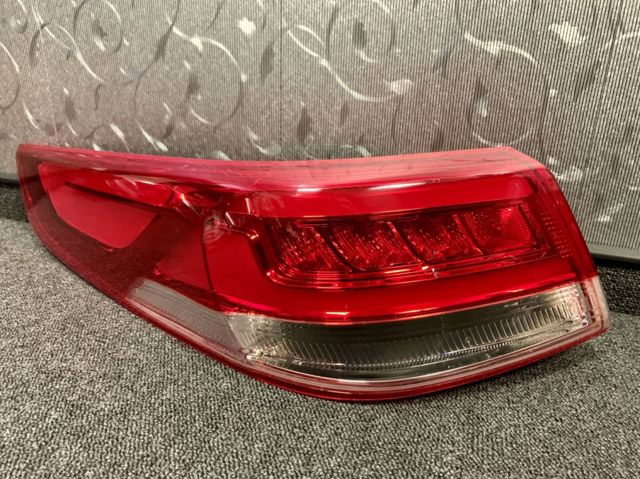 Фонарь задний 92401D4200 HYUNDAI