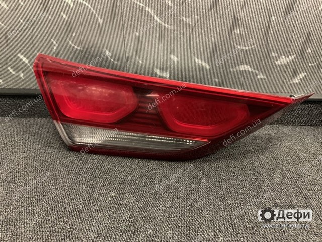 Задняя левая внутренняя фара 92403F2000 HYUNDAI