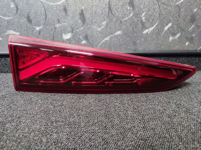 92403J9100 HYUNDAI Фонарь задний левый внутренний купить в Винница