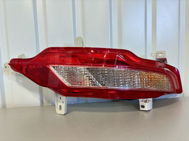 Фонарь противотуманный задний, правый 92406N9000 HYUNDAI