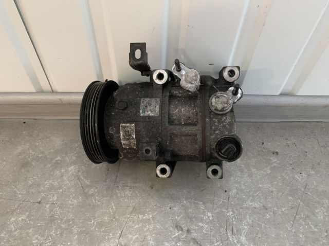 Компрессор системы кондиционирования 97701D7100 HYUNDAI
